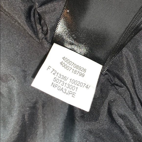 The North Face Womens Mountain 1990 GTX Jacket - Picture 7 of 12